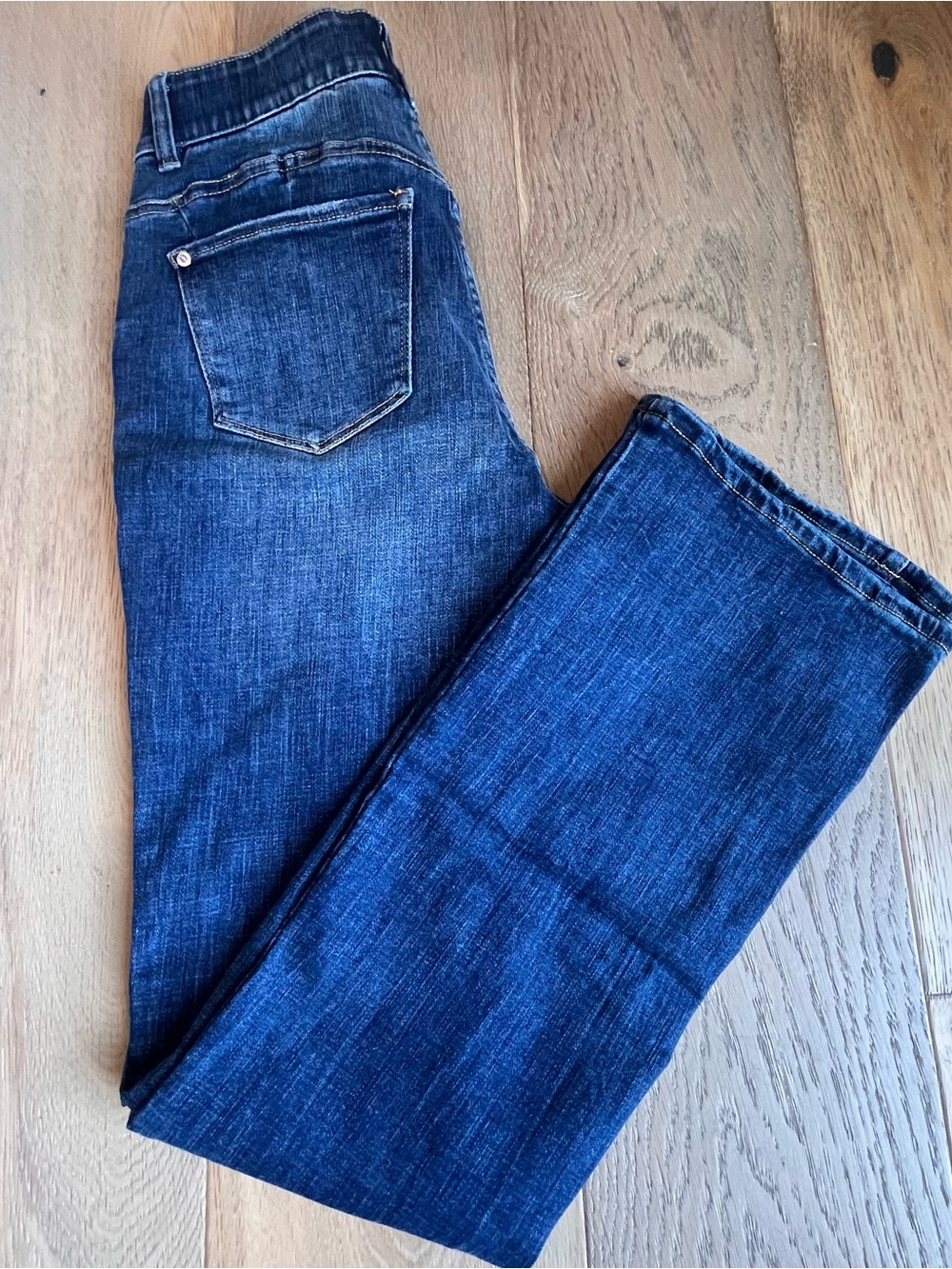 NWT New York & Company Dark Blue Curvy Sculpting Boot Cut Jeans